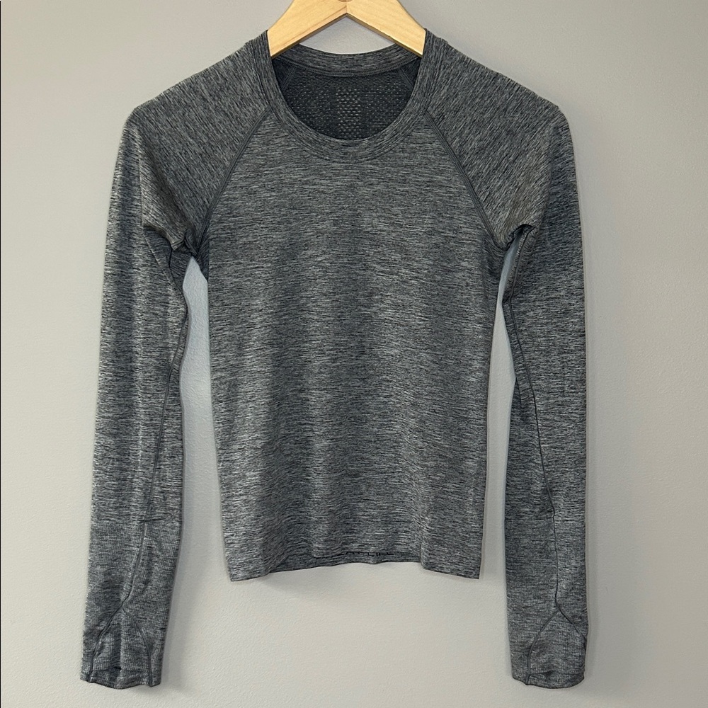 Swiftly Tech Long Sleeve 2.0 Race Length Size 2 Heathered Gray Black